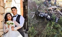 Antalya'da yeni evli çift kazada yaralandı