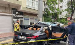 Ankara'da otomobil direğe çarptı: 1 ölü, 4 yaralı
