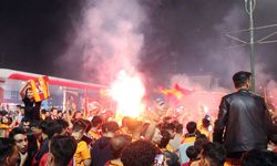 Gaziantep’te binlerce Galatasaray taraftarı cadde ve sokakları doldurdu