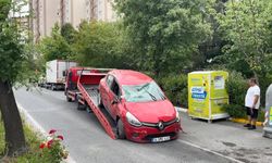İstanbul - Beylikdüzü'nde park halindeki otomobile çarpıp takla attı: 1 yaralı