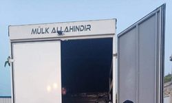 Tekirdağ'da kamyonet ve minibüste 51 kaçak göçmen yakalandı