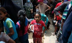 UNRWA: Yetersiz beslenen 50 bin çocuk tedavi edilemiyor