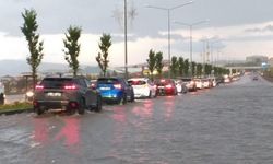 Erzurum’da sağanak sele neden oldu, alt geçitler suyla doldu