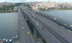 İstanbul- Haliç Köprüsü'ndeki asfalt yenileme çalışmaları tamamlandı (havadan görüntülerle)