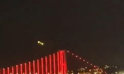 İstanbul-İstanbul semalarında görenleri heyecanlandıran ışık huzmesi