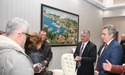 Antalya Valisi Ersin Yazıcı'dan depremzedelere ziyaret