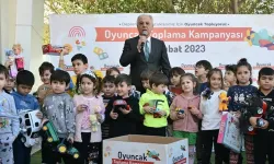 Kepez Belediyesi kreşlerinden depremzede çocuklarına oyuncak kampanyası