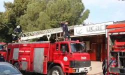 Antalya'da mobilya atölyesinde yangın çıktı! Soruşturma başlatıldı