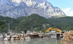 Konyaaltı'nda sel sularının yıktığı köprüler onarıldı