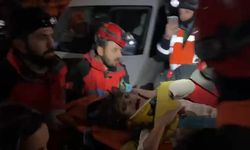 Küçük Fatma, 61 saat sonra enkazdan sağ kurtarıldı