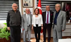CHP Milletvekili Aday Adayı Başkaya'dan Kemer Başkanı Topaloğlu'na ziyaret