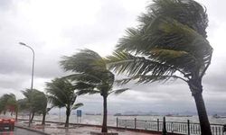 Meteorolojiden kritik uyarı! Antalyalılar hafta sonuna dikkat! Batı Akdeniz için sağanak ve fırtına uyarısı