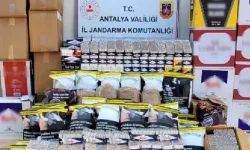 Antalya'da jandarmadan kaçak sigara baskını