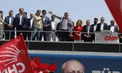 CHP’li Özgür Özel Antalya'da konuştu: Sandığa gitmeyenleri bulmak, ikna etmek göreviniz