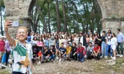 Akdeniz Üniversitesi'nin Uluslararası öğrencileri, Antalya'yı keşfediyor