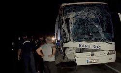Antalya'dan Bursa'ya gideceklerdi! Yolcu otobüsü kaza yaptı