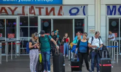 Antalya'ya hava yoluyla gelen turist sayısı, 10 milyonu aştı