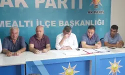 AK Parti Döşemealtı İlçe Başkanı Bekir Kıvrım istifa etti! Gözyaşlarını tutamadı