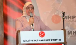 MHP Korkuteli İlçe Başkanı Medine Yapılmışev güven tazeledi