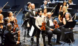 Antalya'dan yeni bir yıldız yükseliyor! 12 yaşındaki kemancı solist oldu