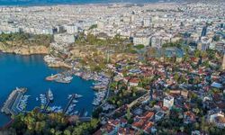 Antalya'da evler asgari ücretle yarışıyor! Öğrenciler kiralık ev bulmakta zorlanıyor