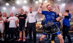 Rus boksör Gassiev, İsveçli Wallin'e yenildi