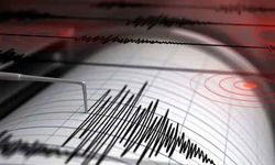 SON DAKİKA: Antalya'da korkutan deprem!
