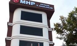 Antalya'da Büyükşehir AK Parti'nin 5 ilçe MHP'nin