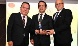 ANSİAD'dan AntalyaTicaret Borsası'na ödül