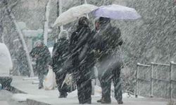 Antalya Valiliği'nden peş peşe uyarı geldi! Kuvvetli karla karışık yağmur ve fırtına uyarısı uyarısı