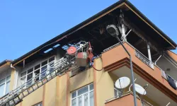 Antalya'da çatı katında çıkan yangın korkuttu