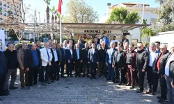 Antalya Büyükşehir Belediye Başkan adayı Hakan Tütüncü Muratpaşa’yı karış karış gezdi
