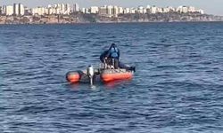 Antalya'da emekli temizlik işçisi denizde ölü bulundu
