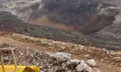 Erzincan'ın İliç ilçesindeki madende toprak kayması! En az 9 kişi toprak altında