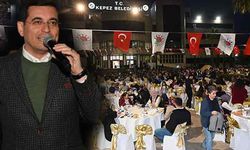 Kepez Belediye Başkanı Hakan Tütüncü'den personeline veda iftarı