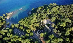 Antalya'da bulunan Phaselis'teki iki koya halk plajı izni ve ihalesi iptal