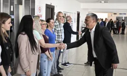Muratpaşa'da bayram kutlaması! Başkan Uysal personeliyle bayramlaştı