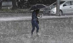 Antalya'da Valiliği'nden kuvvetli yağış ve fırtına uyarısı