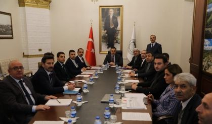 Vali Türker Öksüz, Kars’ın çevre sorunlarını masaya yatırdı