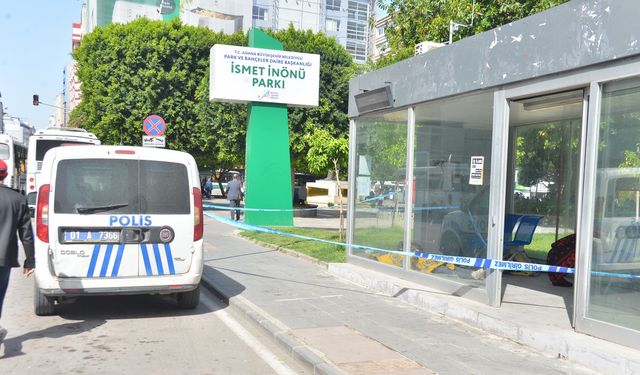 Adana’da otobüs durağında birlikte kaldığı evsiz arkadaşını döverek öldüren sanığa 15 yıl hapis cezası