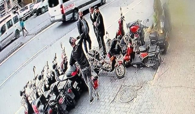 Minibüsün çarptığı bisikletli Muhammed, toprağa verildi