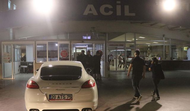 Hastane önünde mağaza sahibine silahlı saldırıda 7 şüpheli adliyede