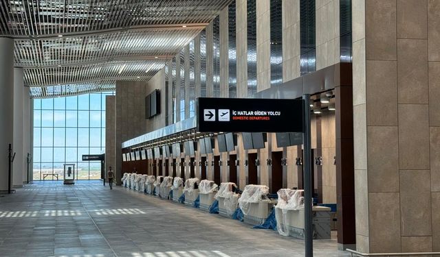 Bakan Uraloğlu: Çukurova Havalimanı 10 Ağustos'ta açılacak