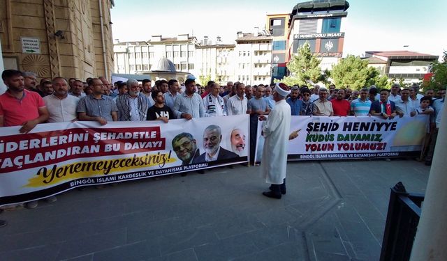 Doğu ve Güneydoğu'da Haniye için gıyabi cenaze namazı kılındı