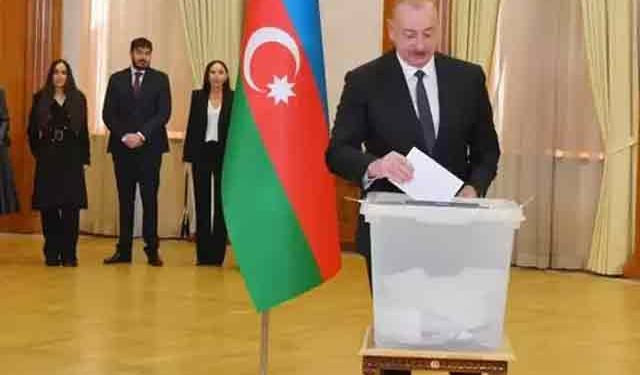 Azerbaycan sadık başına gitti! İlham Aliyev'le devam!