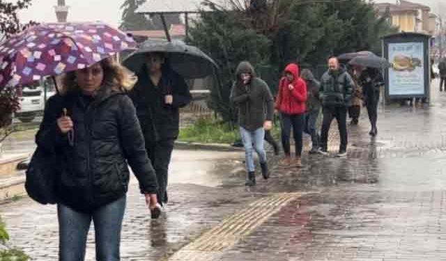 Antalya'da hava durumu! Meteoroloji 5 ilçeye kuvvetli yağış uyarısı 14.3.2024