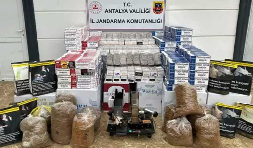 Antalya'da 190 kilogram kıyılmış tütün ele geçirildi