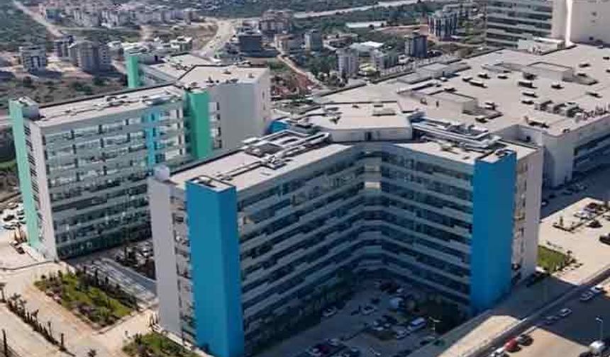 Antalya Şehir Hastanesi bugün açılıyor